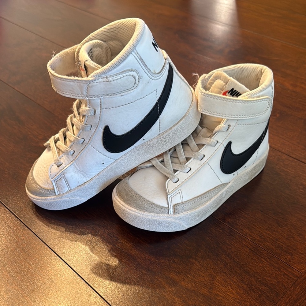 Nike Kids High-Top Sneakers - White and Black